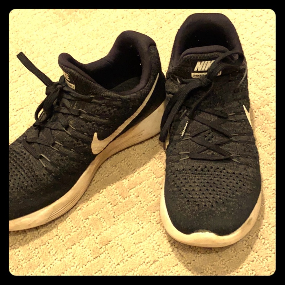 nike gym shoes